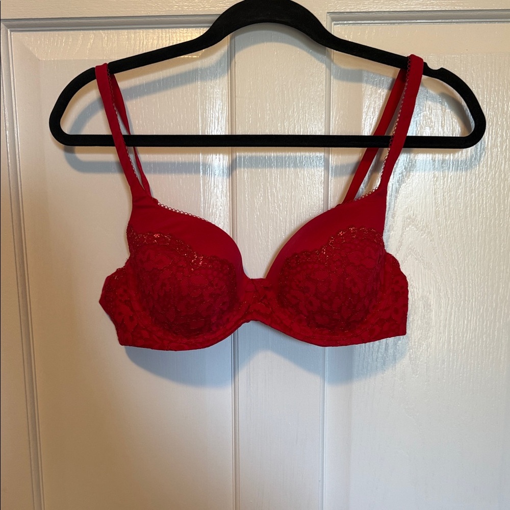 Victoria's Secret Red Lace Underwire Bra